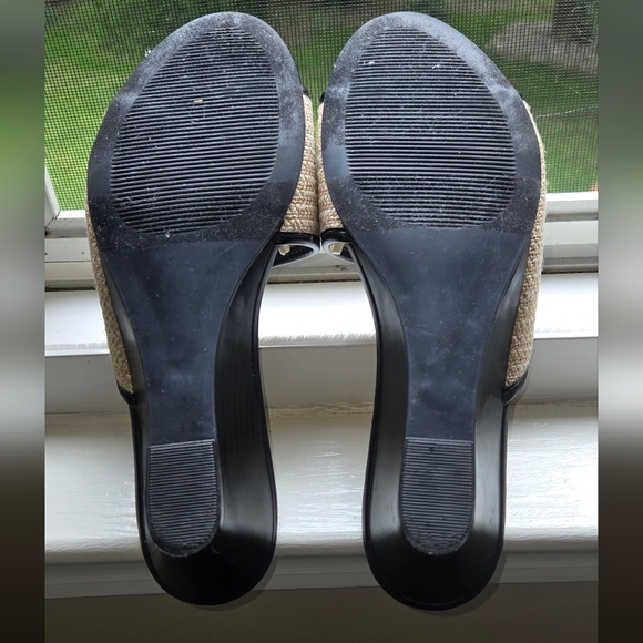 Ann Taylor Factory Raffia Wedge Sandals - Size 7 - Picture 6 of 9